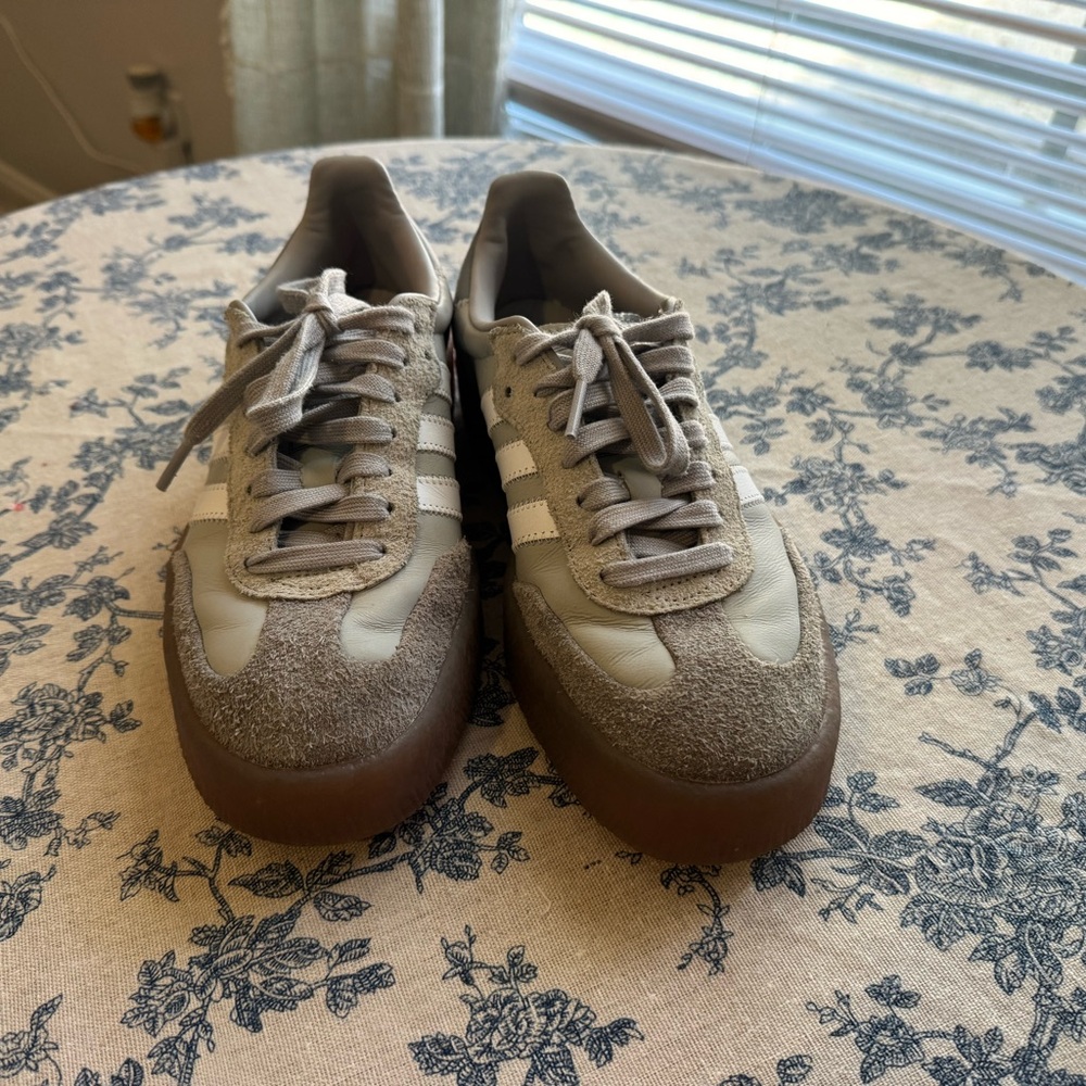 Women’s Adidas Sambas Gray and White Women's Sneakers - Picture 5 of 12
